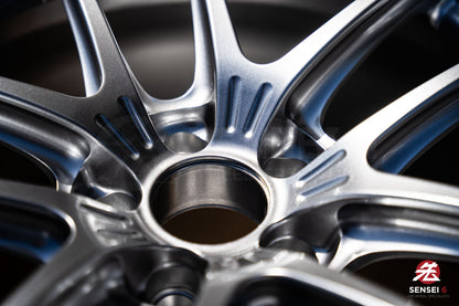 Enkei NVR5 / 18x10 +21 / 5x114.3 / Sonic Silver (SS)