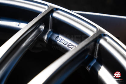 Enkei NVR5 / 18x10 +21 / 5x114.3 / Sonic Silver (SS)