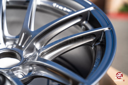 Enkei NVR5 / 18x10 +12 / 5x114.3 / Sonic Silver (SS)