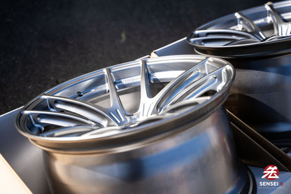 Enkei NVR5 / 18x10 +12 / 5x114.3 / Sonic Silver (SS)