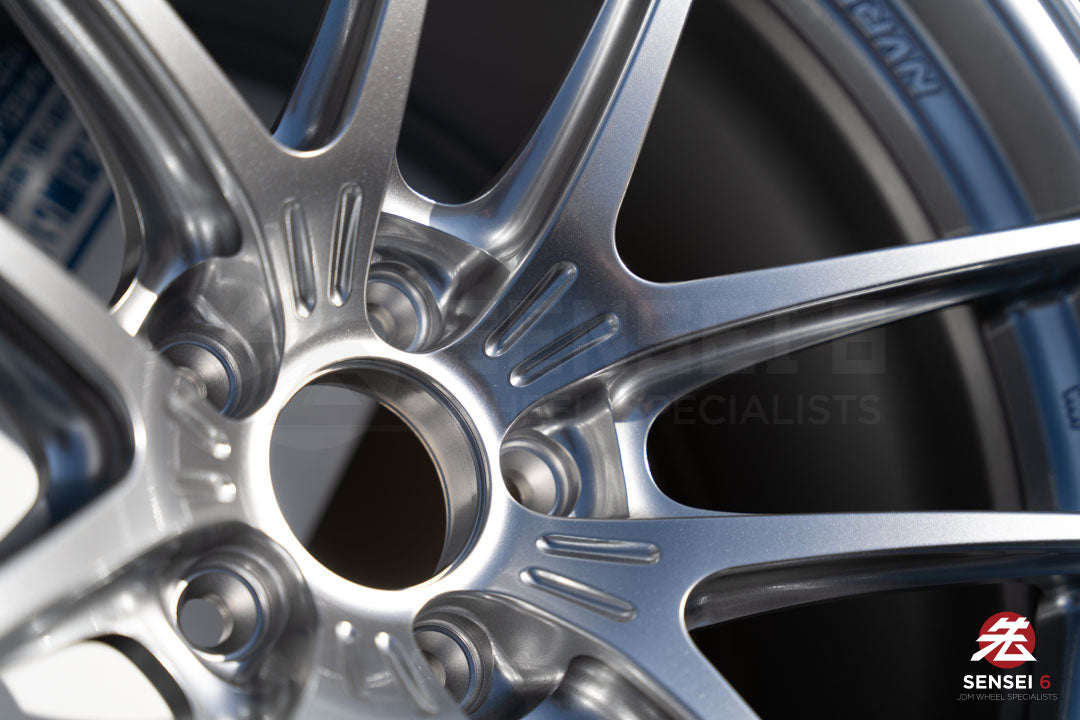Enkei NVR5 / 18x10.5 +15 / 5x114.3 / Sonic Silver (SS)