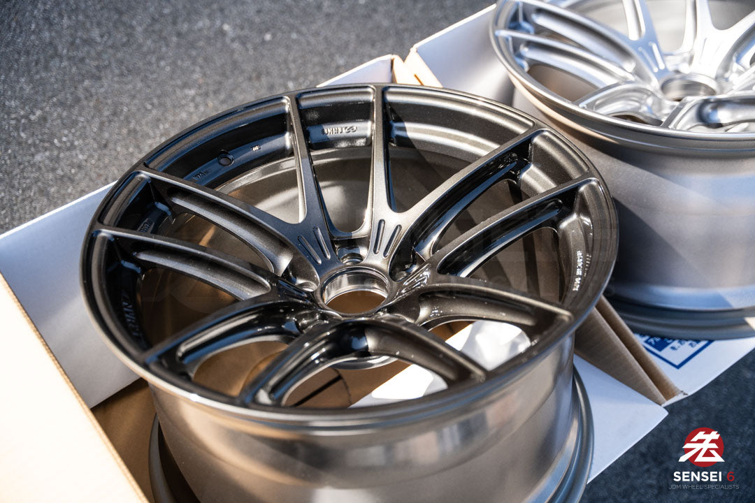 Enkei NVR5 / 18x10.5 +15 / 5x114.3 / Graphite Metallic (GM)