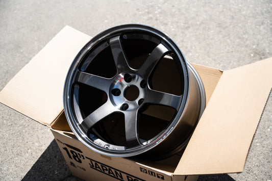 Volk TE37 Saga SL / 18x9,5 +20, 18x10,5 +30 / 5x112 / Grafito prensado