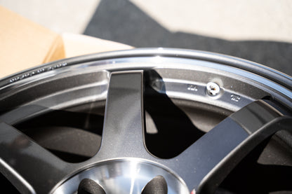 Volk TE37 サガ SL / 18x9.5 +20、18x10.5 +30 / 5x112 / プレスドグラファイト