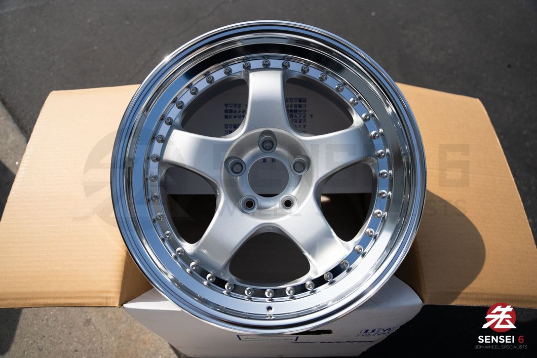 Work Meister S1 3P / 18x9.5 +37 / 5x114.3 / Silver