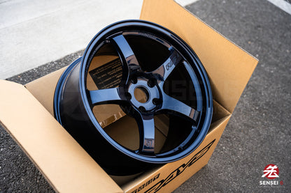 Gram Lights 57CR / 18x9.5 +22 / 5x114.3 / Eternal Blue Pearl (EBP)