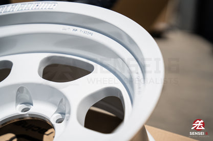 Volk TE37XT M-Spec / 16x8 -20 / 6x139.7 / Dash White (DW)