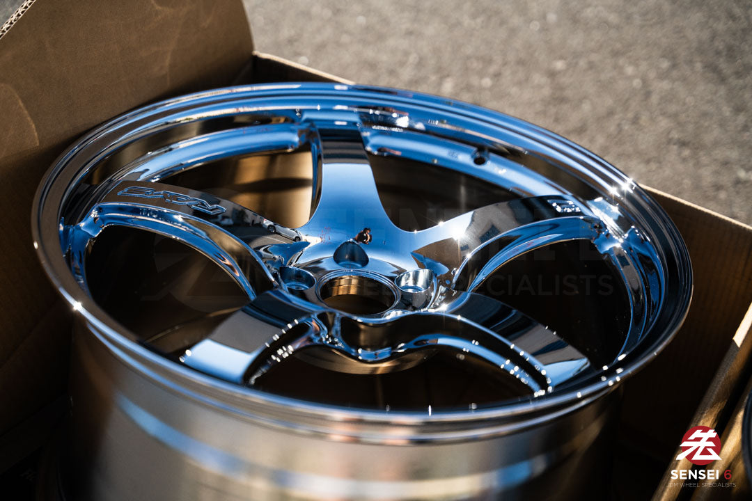 Gram Lights 57CR / 18x9.5 +38 / 5x100 / Chrome