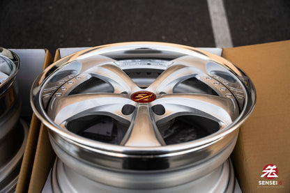 Work VSKF# / 18x9.5 +22, 18x9.5 +21 / 5x114.3 / Light Gray Silver (LGS)