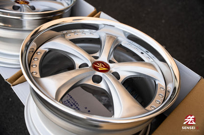 Work VSKF# / 18x9.5 +22, 18x9.5 +21 / 5x114.3 / Light Gray Silver (LGS)