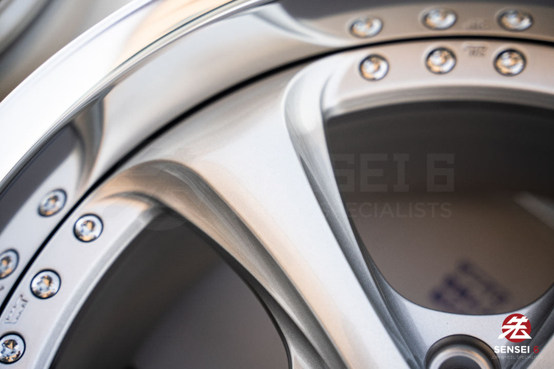 Work VSKF# / 18x9.5 +22, 18x9.5 +21 / 5x114.3 / Light Gray Silver (LGS)