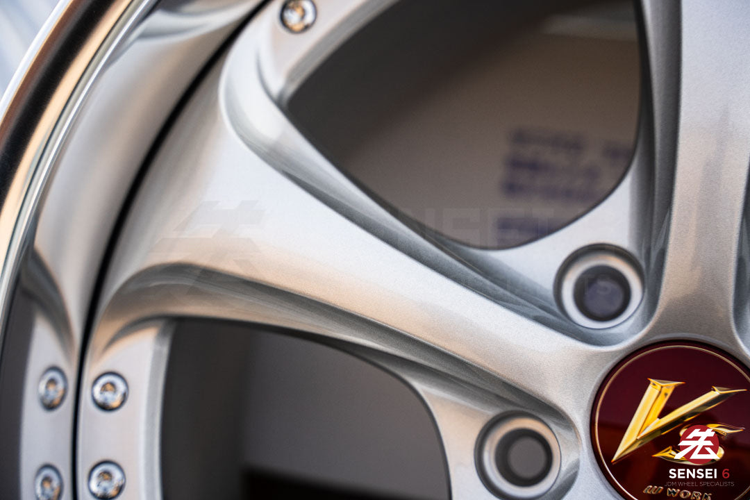 Work VSKF# / 18x9.5 +22, 18x9.5 +21 / 5x114.3 / Light Gray Silver (LGS)