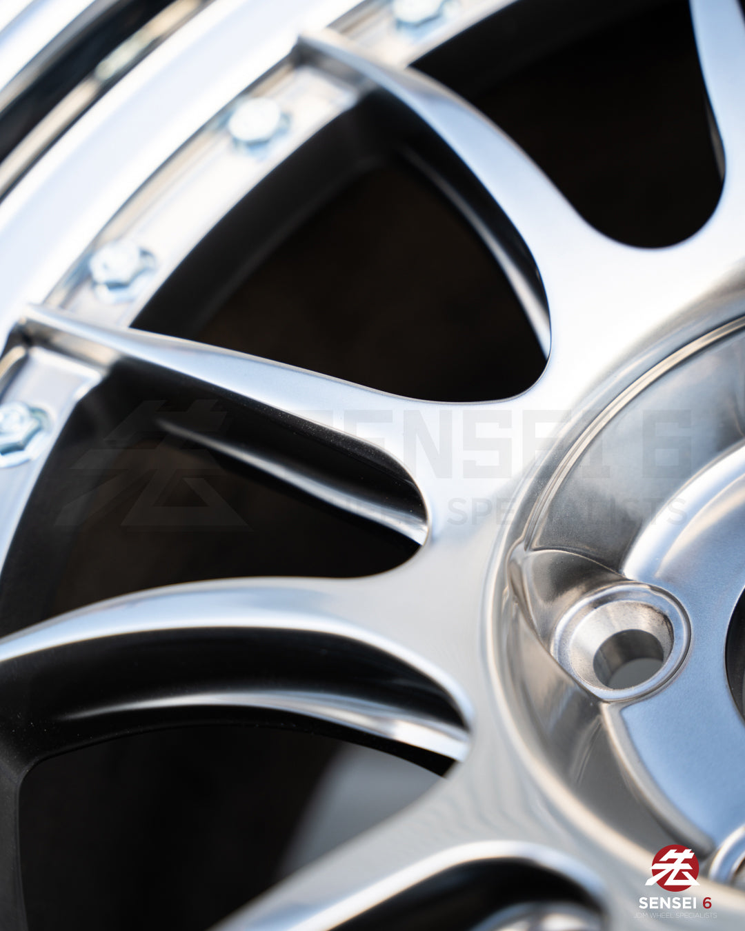 Ruedas NTM Pista de 18" [borde escalonado] (ruedas usadas, hechas a pedido)