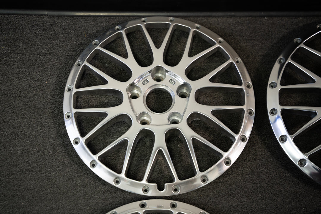 Caras Enkei Algernon Intelesse de 17" [Lo-Disk]