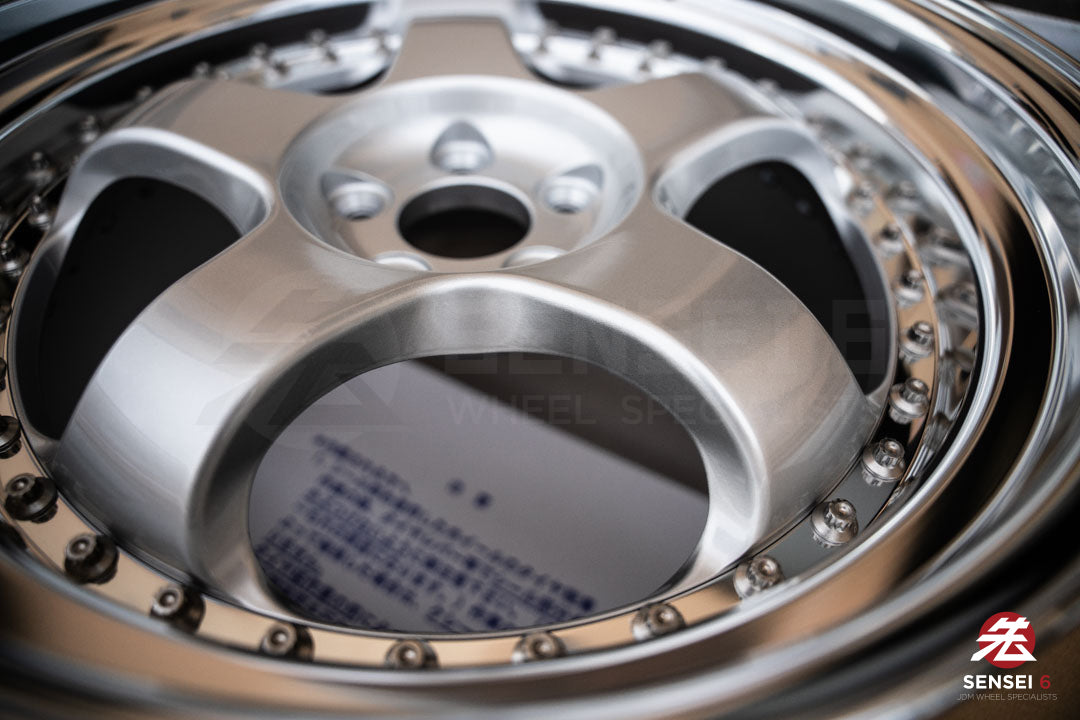 Work Meister S1 3P / 18x9.5 +37 / 5x100 / Silver (SIL)