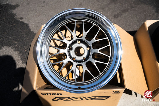 Volk 21A / 18x10.5 +22 / 5x120 / Borde gris oscuro DC (VC)