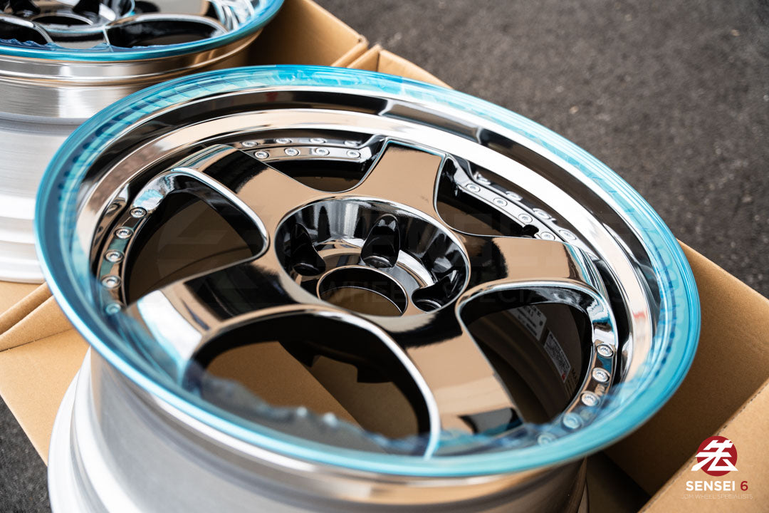 SSR Professor SP1 / 18x9.5 +25, 18x9.5 +22 / 5x114.3 / SBC