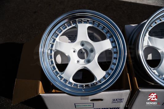 Work Meister S1 3P / 18x9,5 +12, 18x10,5 +11 / 5x114,3 / Blanco (WHT)