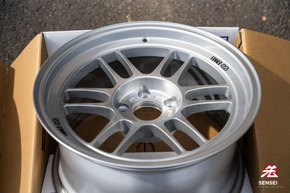Enkei RPF1RS / 17x9 +12 / 5x114.3 / F1 Silver (S)
