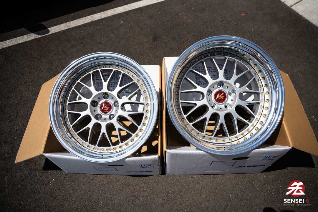 Trabajo VS-XX [Labio escalonado] / 19x9,5 -3, 19x10,5 +1 / 5x114,3 / Gris claro plateado