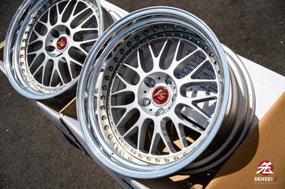 Trabajo VS-XX [Labio escalonado] / 19x9,5 -3, 19x10,5 +1 / 5x114,3 / Gris claro plateado