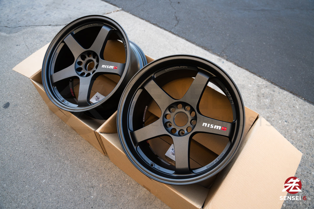 ニスモ LMGT4 / 19x9.5 +30, 19x10.5 +25 / 5x114.3 / マットガンブラック (MG)