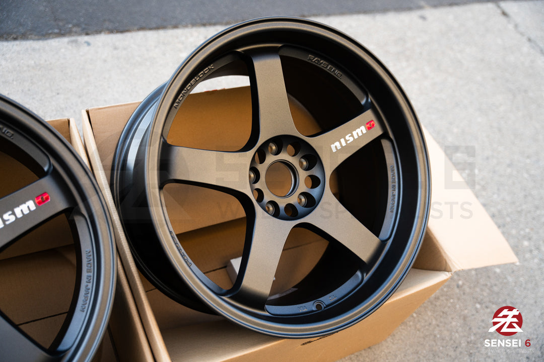 ニスモ LMGT4 / 19x9.5 +30, 19x10.5 +25 / 5x114.3 / マットガンブラック (MG)