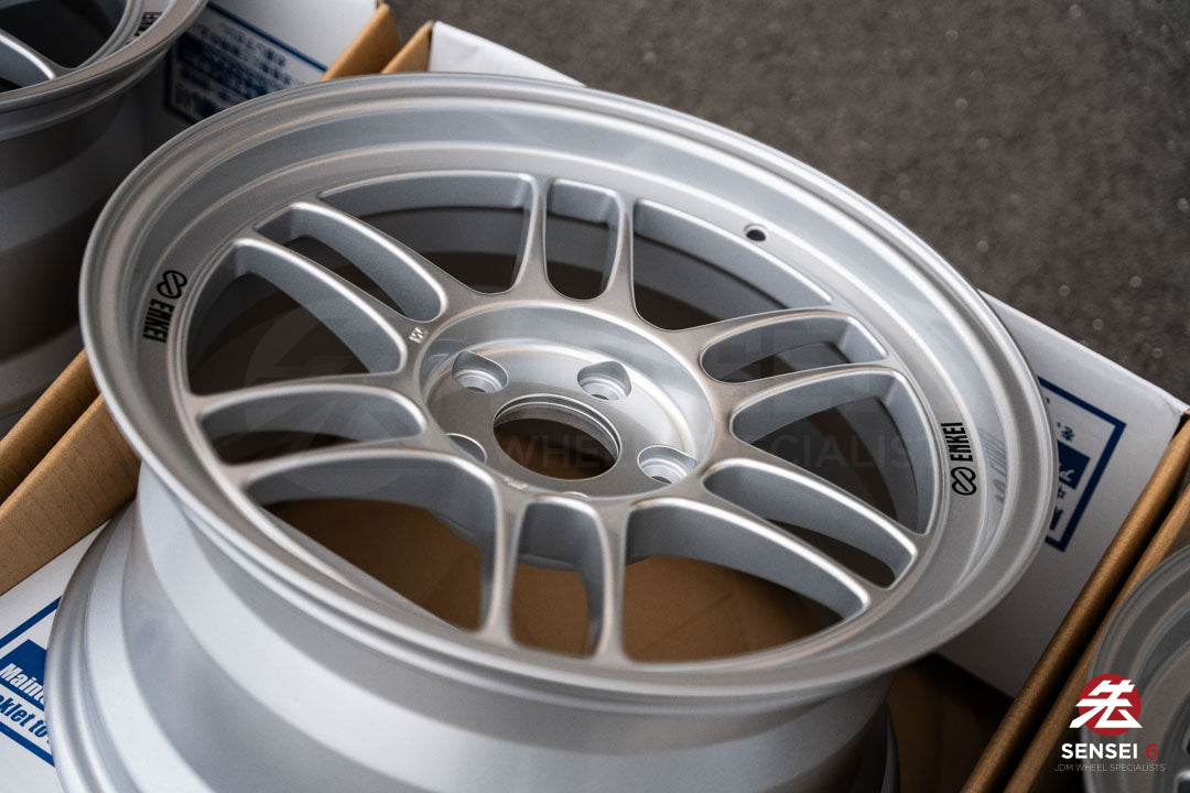 Enkei RPF1 / 17x9 +35 / 5x114.3 / F1 Silver (S)