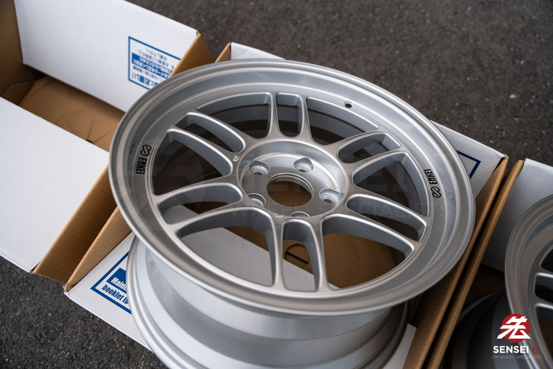 Enkei RPF1 / 17x9 +35 / 5x114.3 / F1 Silver (S)
