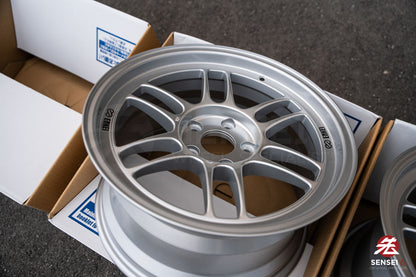 Enkei RPF1 / 17x9 +35 / 5x114.3 / F1 Silver (S)