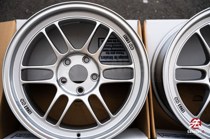 Enkei RPF1 / 17x9 +22 / 5x114.3 / F1 Silver (S)