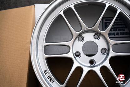 Enkei RPF1 / 17x9 +22 / 5x114.3 / F1 Silver (S)