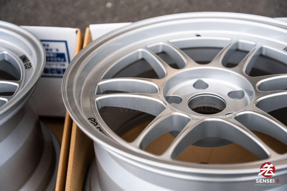 Enkei RPF1 / 17x9 +22 / 5x114.3 / F1 Silver (S) – Sensei 6