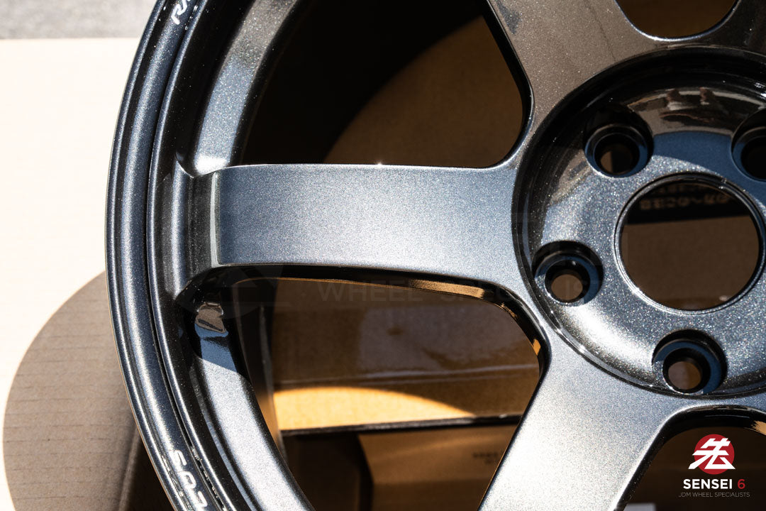 Volk TE37 Saga S-Plus / 18x9.5 +22 / 5x114.3 / Diamond Dark Gunmetal (MM)