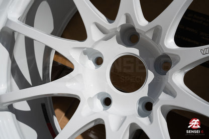 Volk CE28N-Plus M-Spec / 18x10 +40 / 5x120 / Dash White (DW)