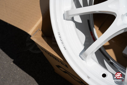 Volk CE28N-Plus M-Spec / 18x10 +40 / 5x120 / Dash White (DW)