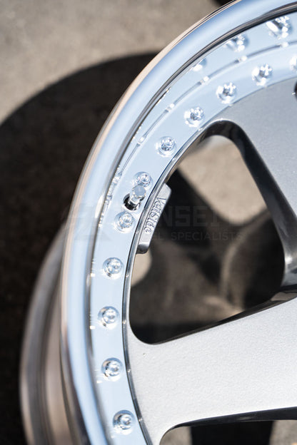 18" Veilside Andrew V [Reverse Lip] (Used Wheels Built to Order)