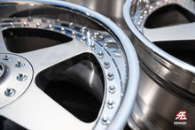 Load image into Gallery viewer, 18" Veilside Andrew V [Reverse Lip] (Used Wheels Built to Order)
