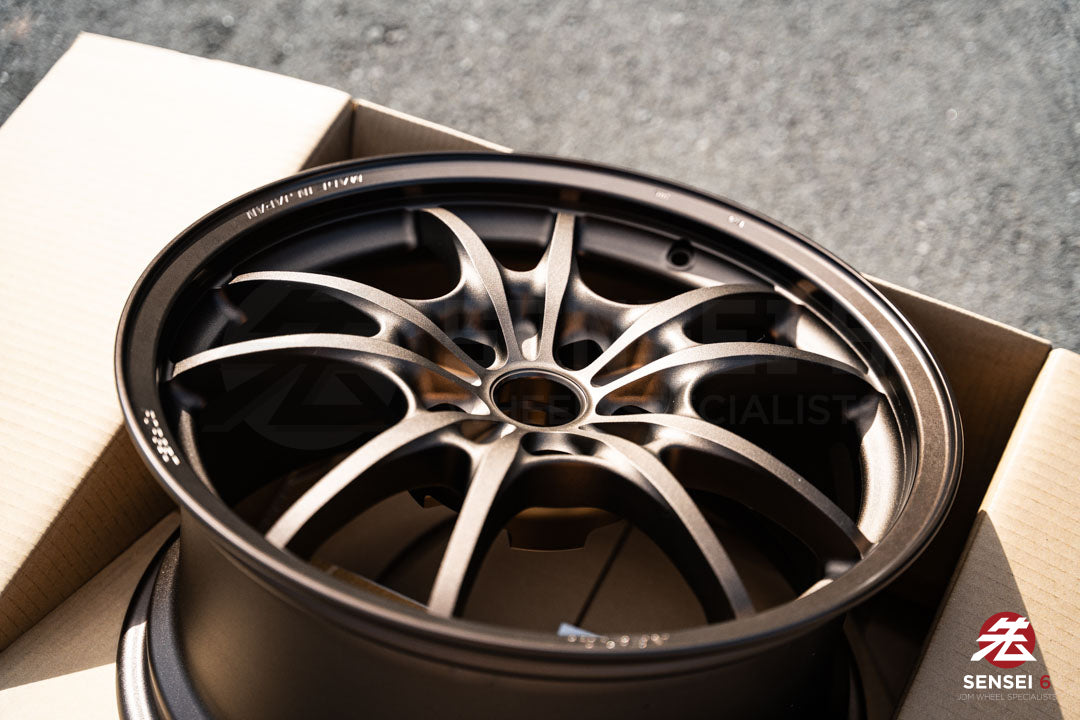 Mugen MF10 / 17x8.5 +40 / 5x114.3 / Bronze