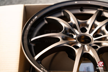 Mugen MF10 / 17x8.5 +40 / 5x114.3 / Bronze