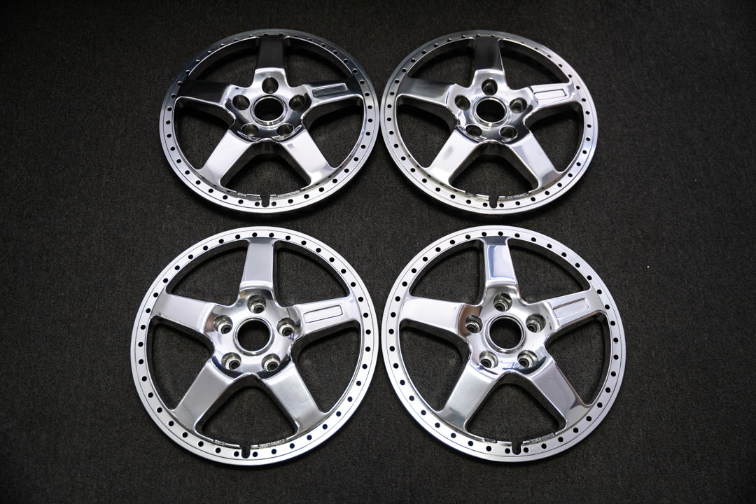 17" Desmond Wise Sports Faces [Hi/Lo-Disk]