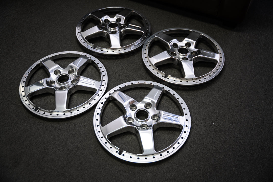 17" Desmond Wise Sports Faces [Hi/Lo-Disk]