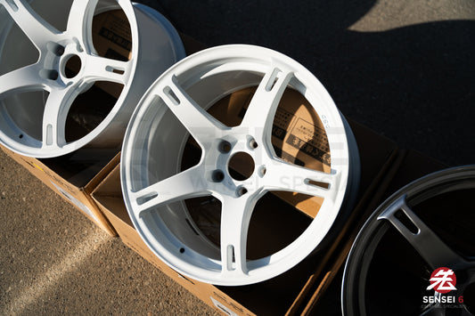 CST Zero-1 Hyper V2 / 18x9.5 +12 / 5x114.3 / Blanco
