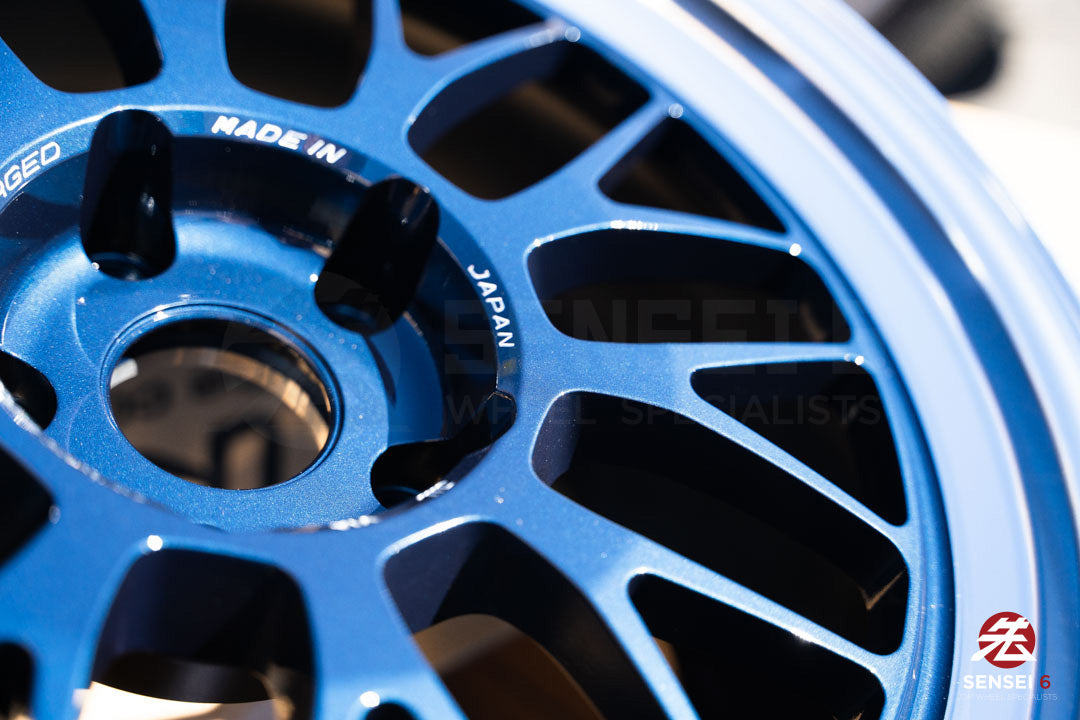 Volk 21A / 18x9.5 +22 / 5x120 / マグブルーリム DC (BL)