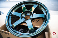 Load image into Gallery viewer, Volk TE37SL / 18x10 +40 / 5x114.3 / Racing Green
