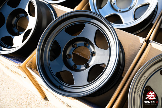 Bradley Forged Takumi / 16x8 +0 / 6x139.7 / Negro mate 