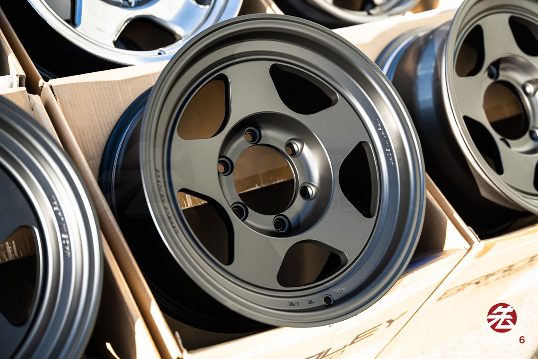 Bradley Forged Takumi / 16x8 +0 / 6x139.7 / Negro mate 
