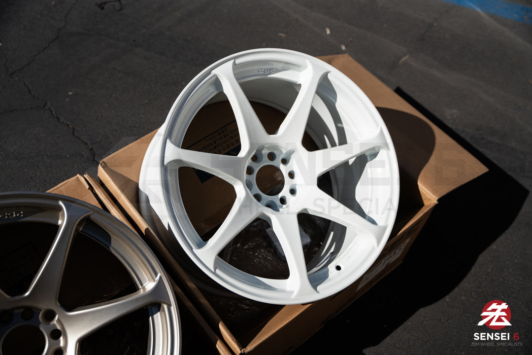 CST Zero-1 Hyper / 18x9.5 +15 / 5x114.3 / Blanco (WH)