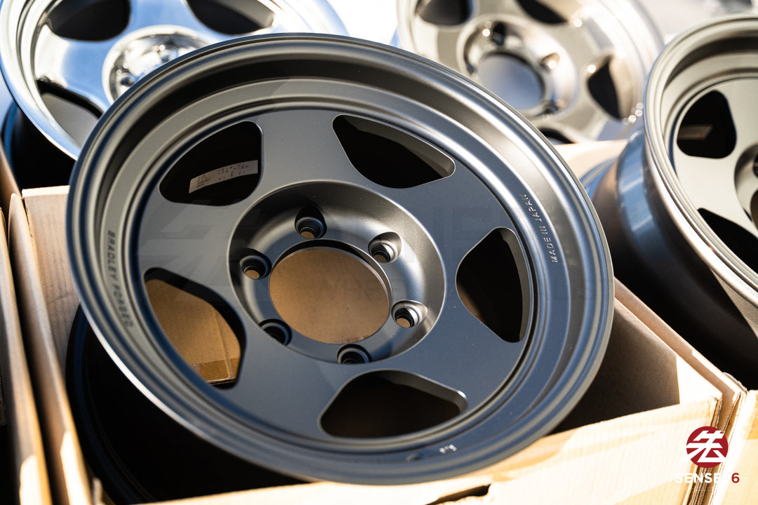 Bradley Forged Takumi / 16x8 +0 / 6x139.7 / Negro mate 