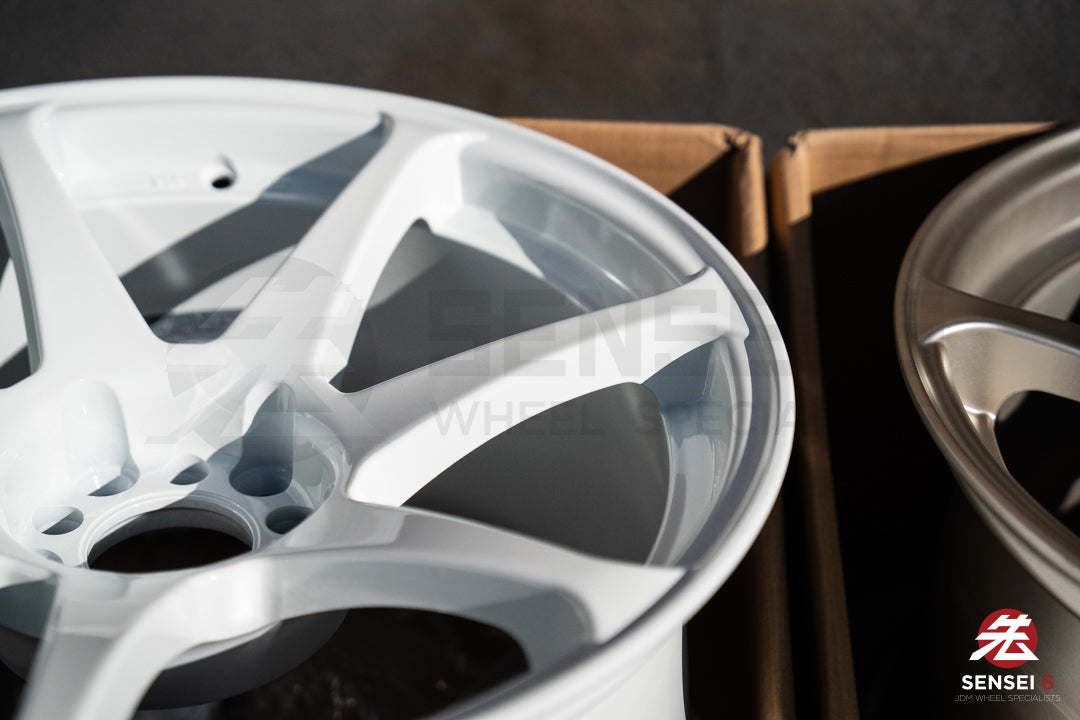 CST Zero-1 Hyper / 18x9.5 +15 / 5x114.3 / Blanco (WH)